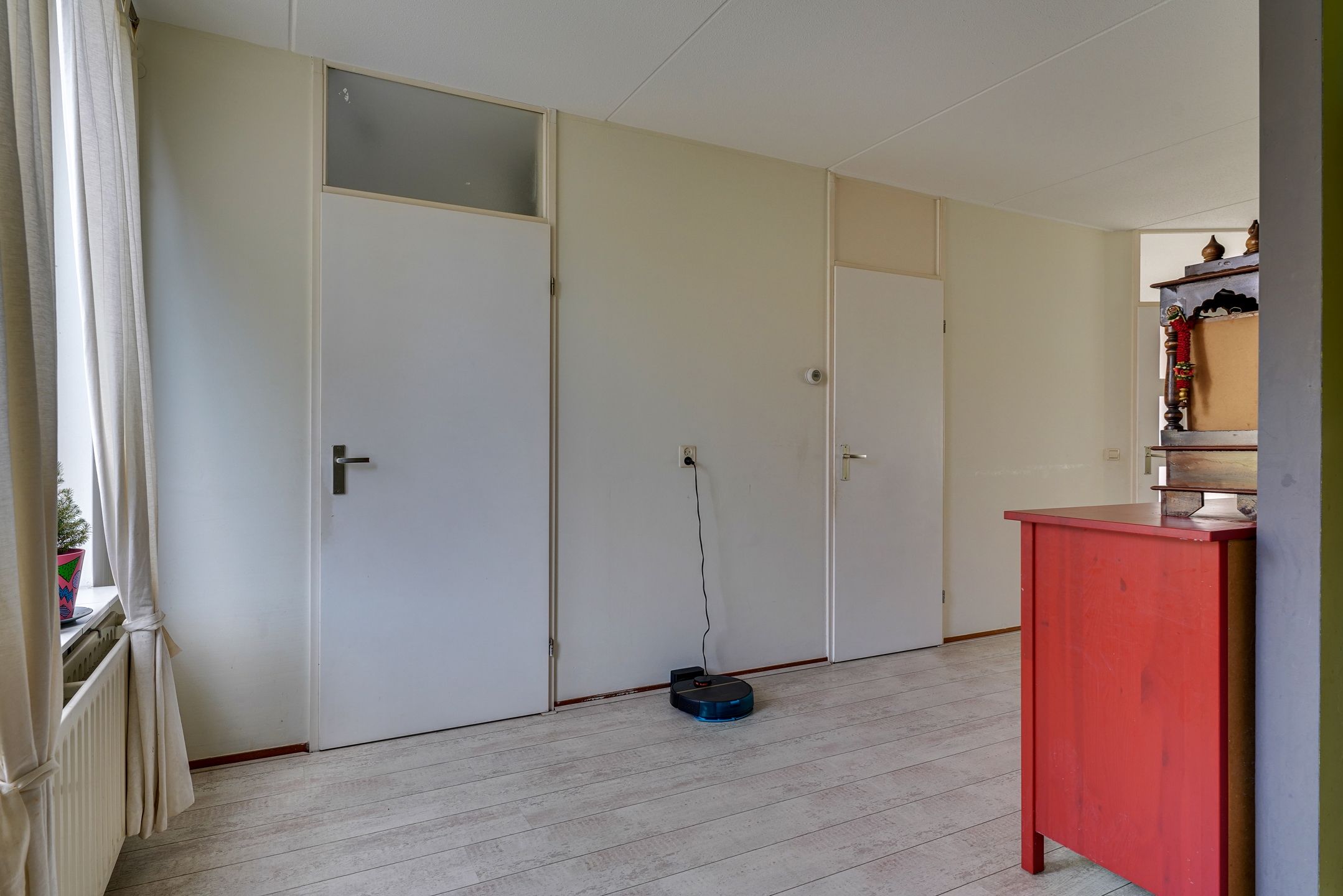 Photo 12 of Leostraat 84