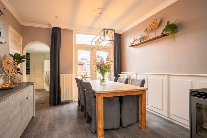 Foto 10 van Abraham Strickstraat 36