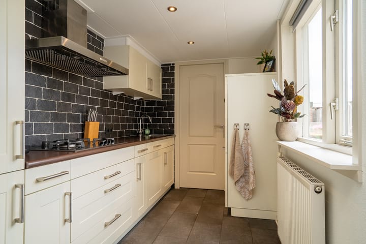 Foto 12 van Abraham Strickstraat 36