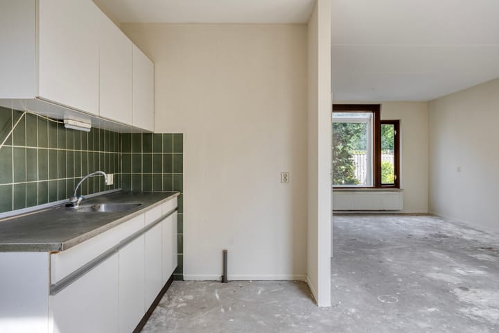 Photo 11 of Reuvekamp 24