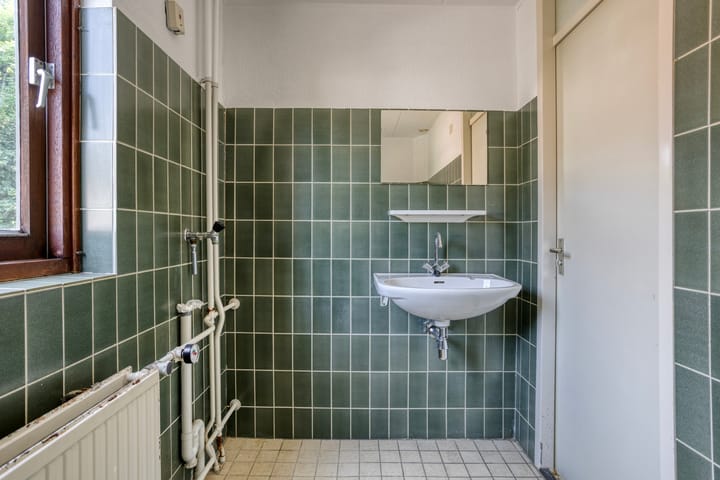 Photo 17 of Reuvekamp 24