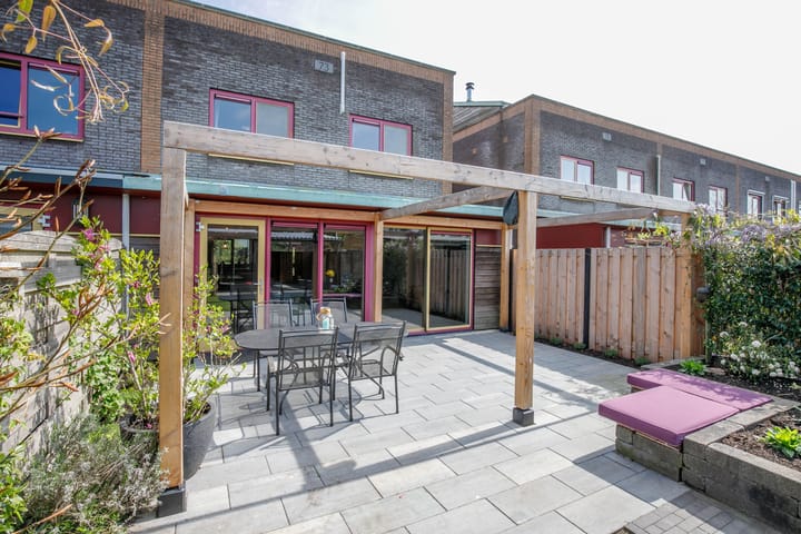 Foto 28 van Vrouwenmantel 73