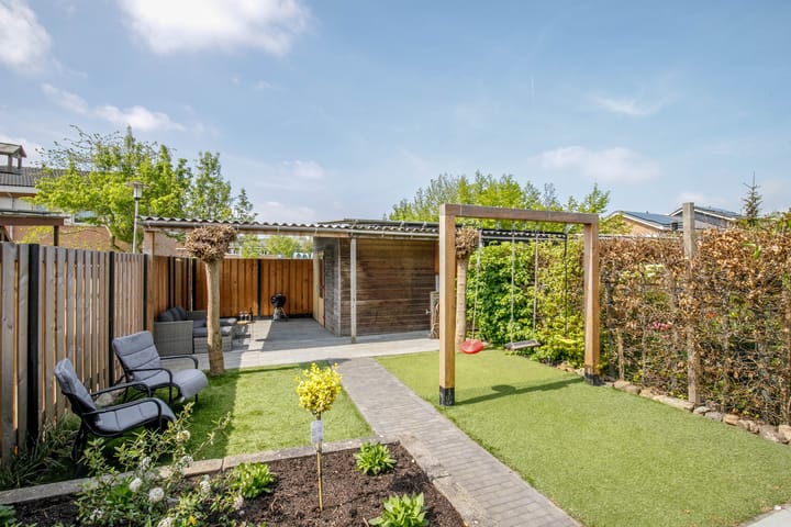 Foto 30 van Vrouwenmantel 73