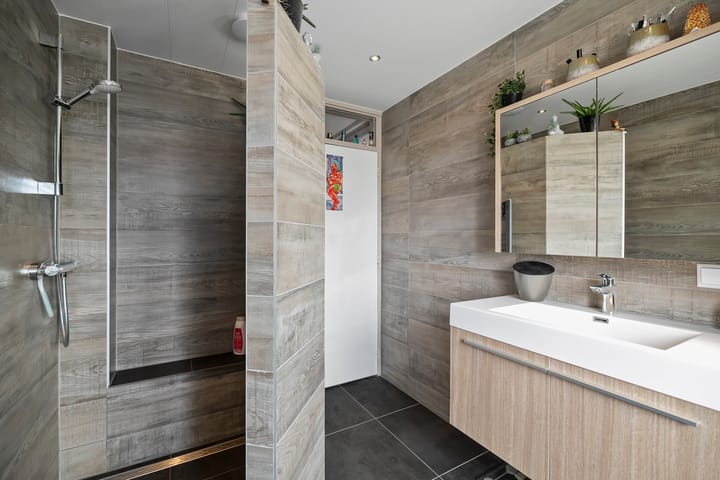 Foto 22 van Narcissenstraat 50