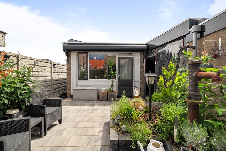 Foto 24 van Narcissenstraat 50