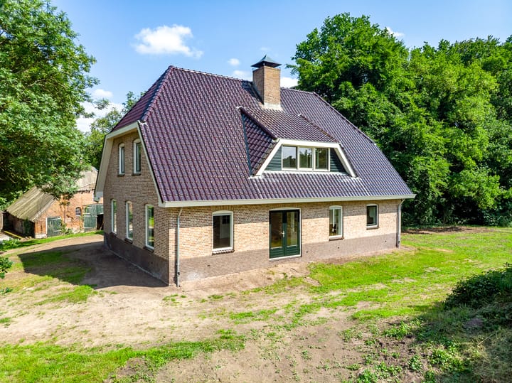 Foto 10 van Schiksweg 39