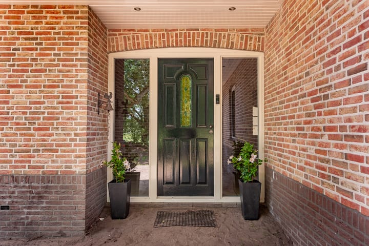 Foto 11 van Schiksweg 39