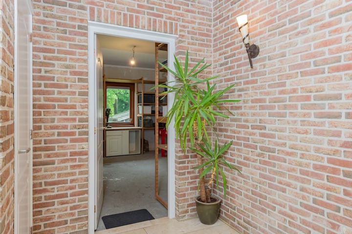 Foto 38 van Schiksweg 39