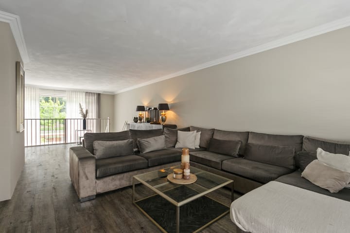 Foto 29 van Palissander 216