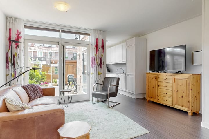 Foto 4 van Esdoornlaan 17