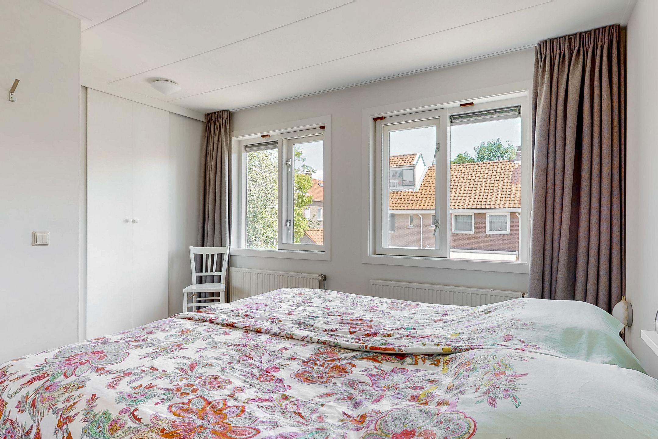 Photo 24 of Esdoornlaan 17