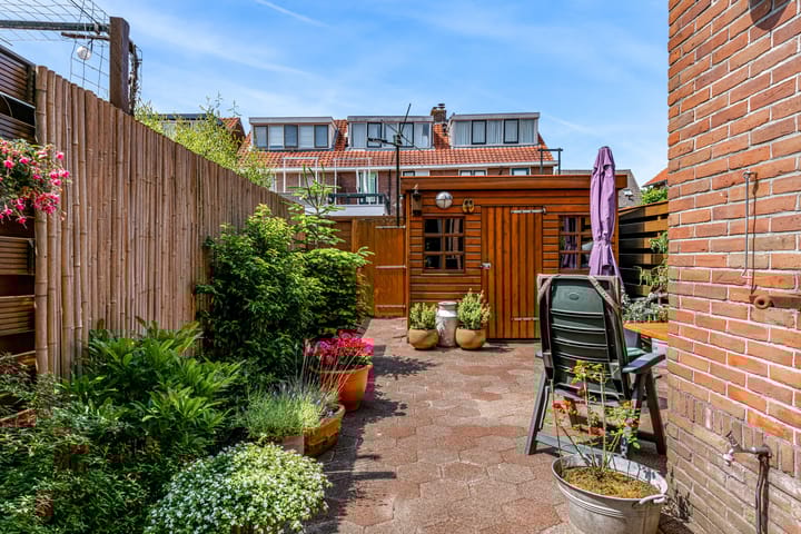 Photo 33 of Esdoornlaan 17