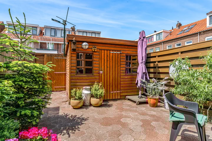 Photo 34 of Esdoornlaan 17