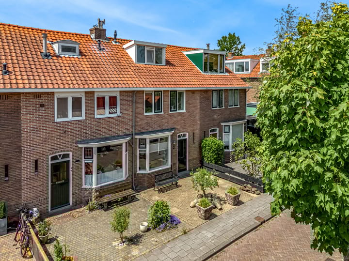 Photo 35 of Esdoornlaan 17