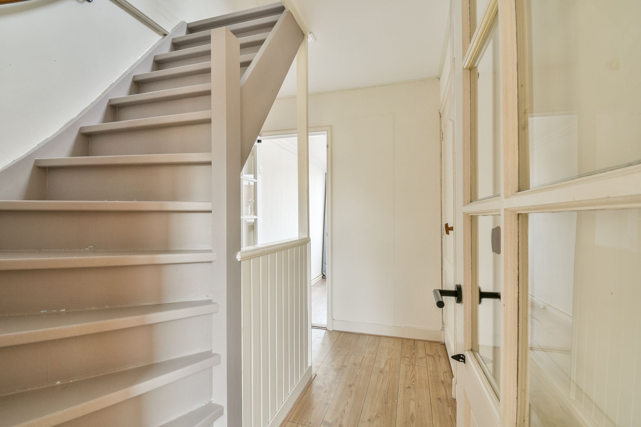 Photo 24 of Huygensstraat 49