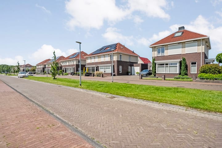 Photo 53 of Jan Benjaminsstraat 30