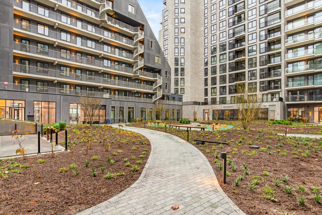 Photo 23 of Dudokstraat 84