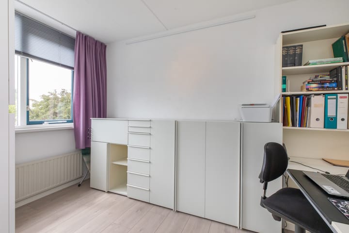 Foto 38 van Elstarstraat 57