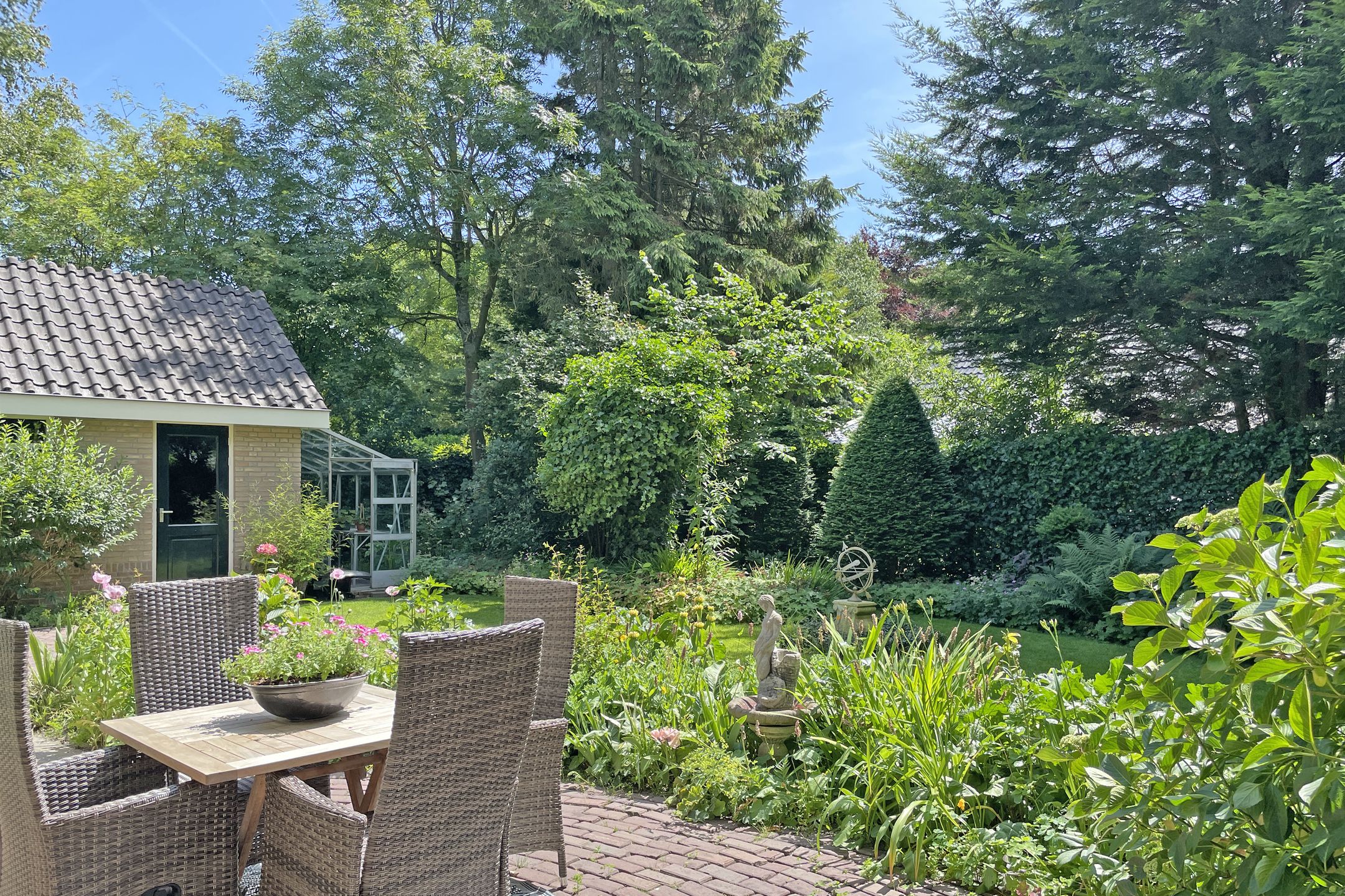 Foto 3 van Koninginneweg 9