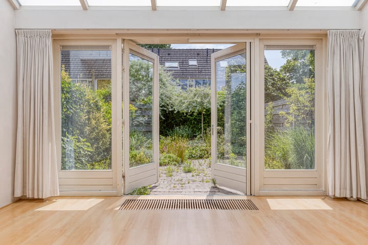 Foto 4 van Scorpius 9