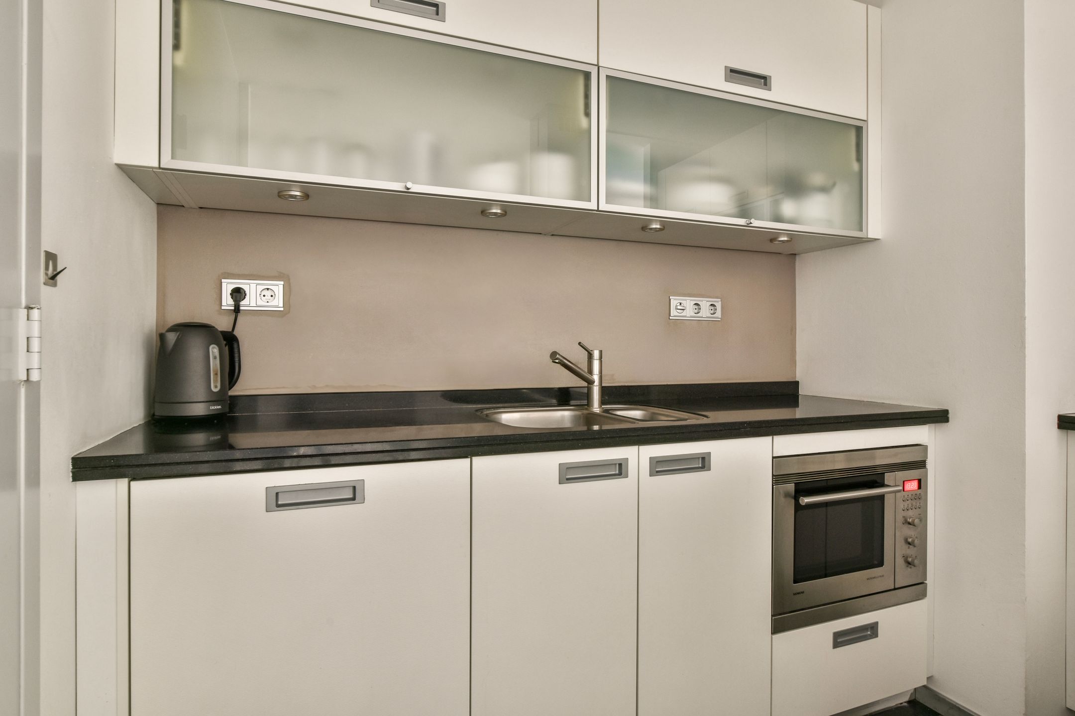 Foto 9 van Veemkade 1080