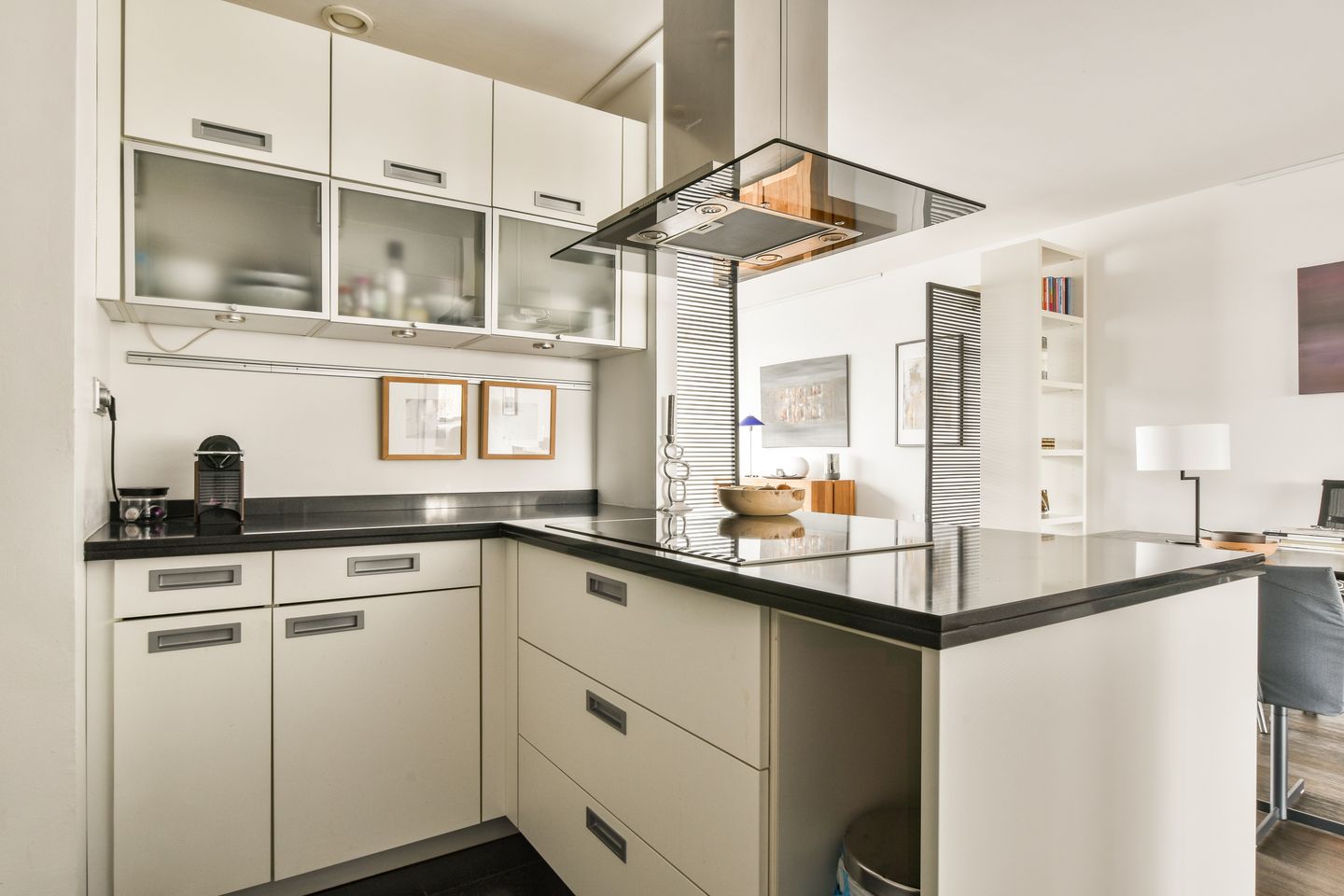 Foto 10 van Veemkade 1080