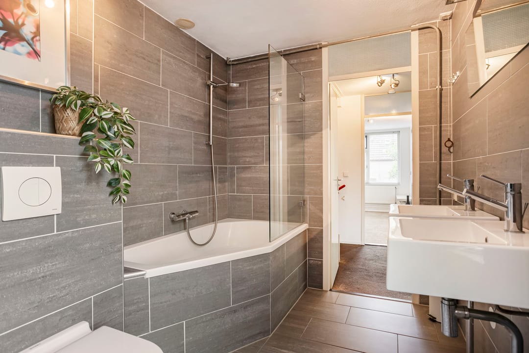 Photo 22 of Valkenkamp 308