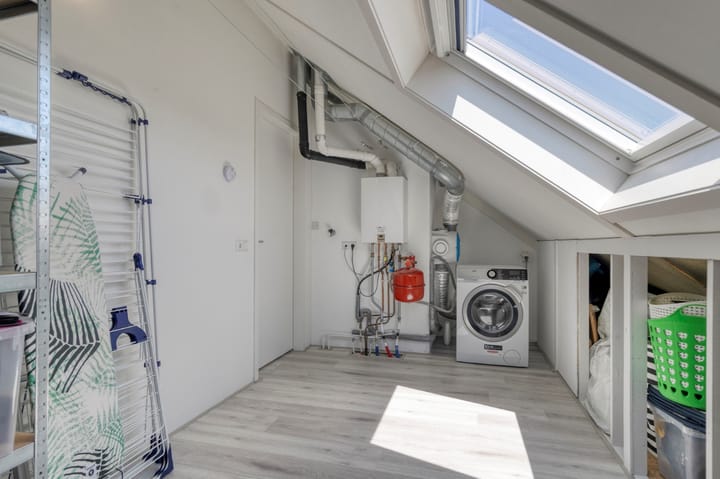 Photo 42 of Dokter Diamantlaan 45