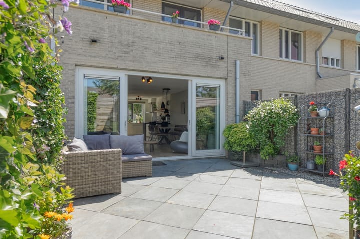 Photo 47 of Dokter Diamantlaan 45