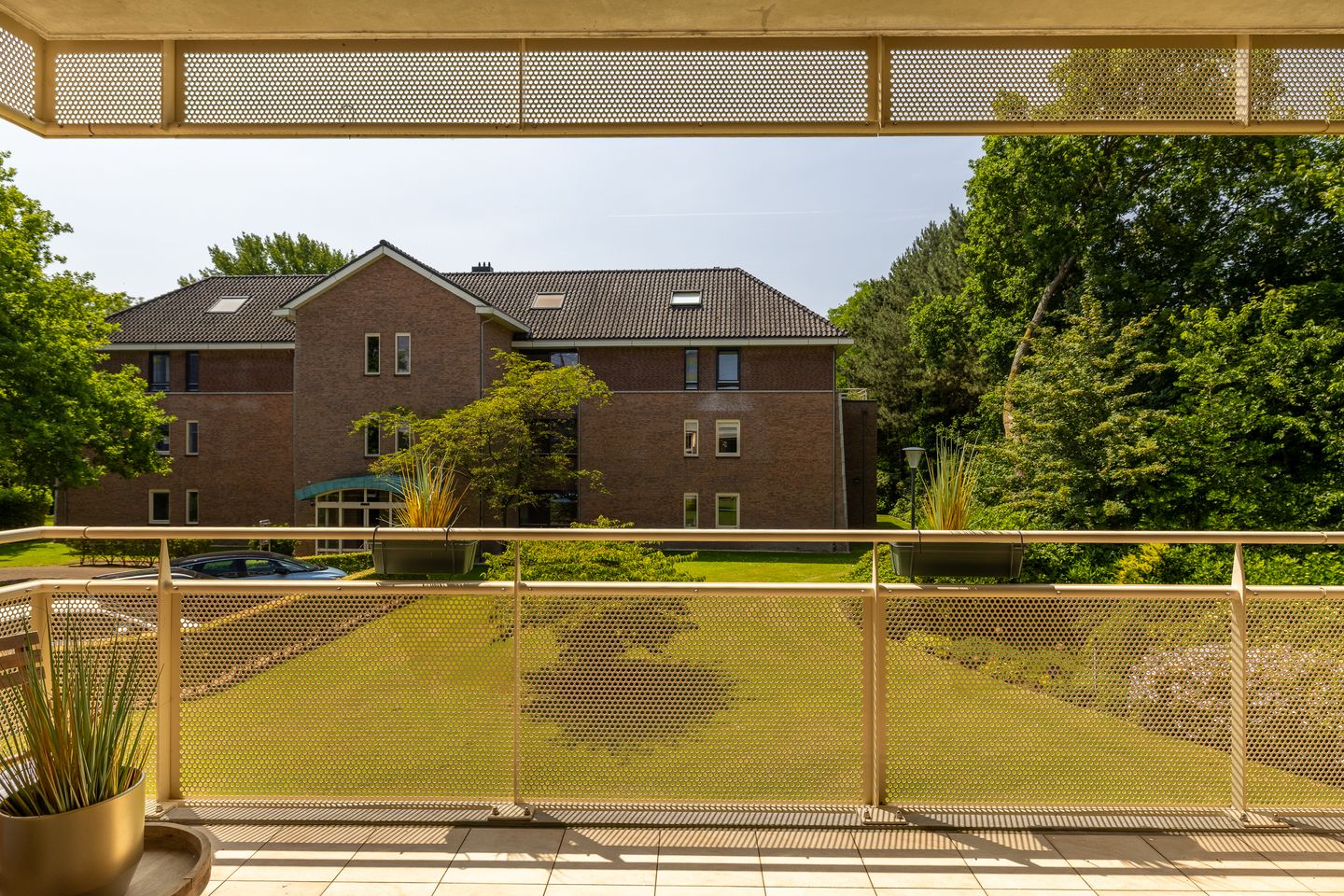 Foto 19 van Plaggenweg 381