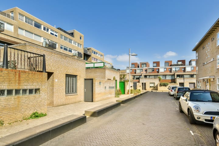 Foto 12 van Petrus de Blockstraat 5