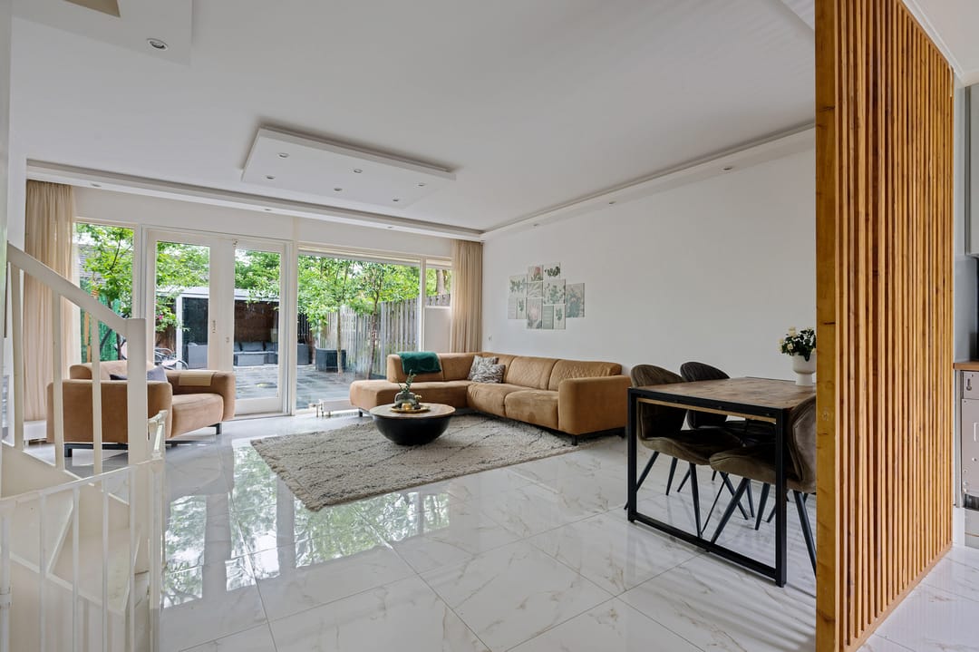 Photo 2 of Dogkardrift 12