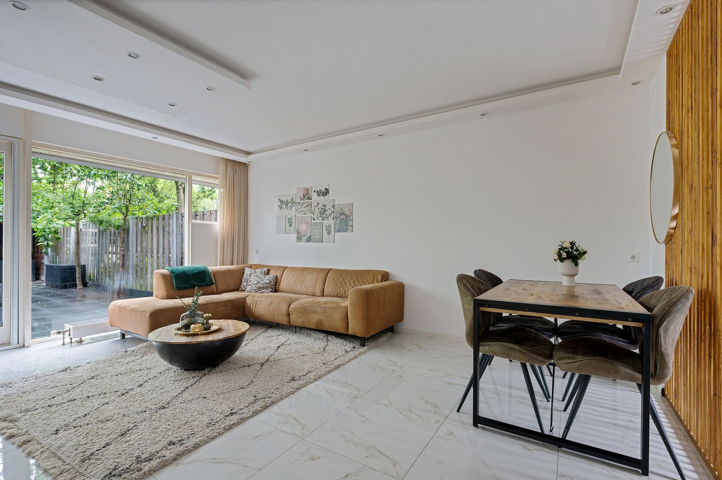 Foto 1 van Dogkardrift 12