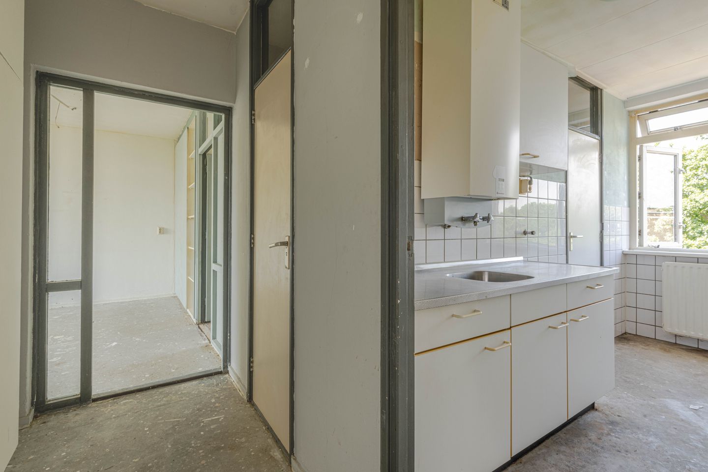 Photo 4 of Ruigoord 196