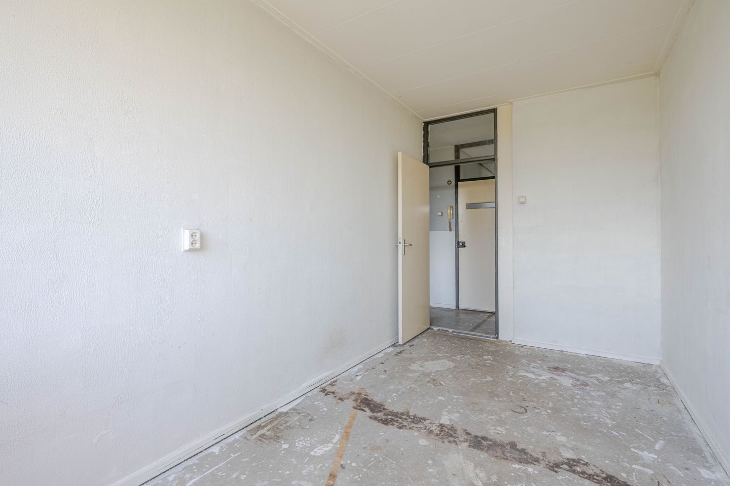 Photo 10 of Ruigoord 196