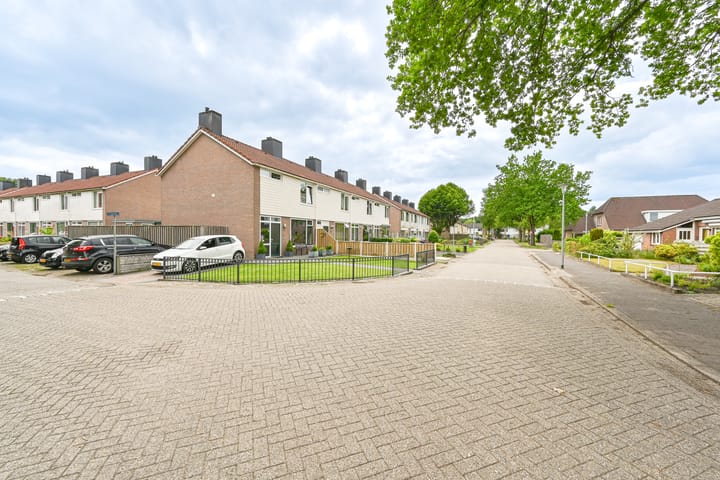 Foto 5 van Stikkerstraat 33