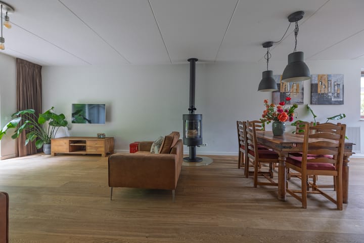 Foto 11 van Anton Geesinkstraat 13