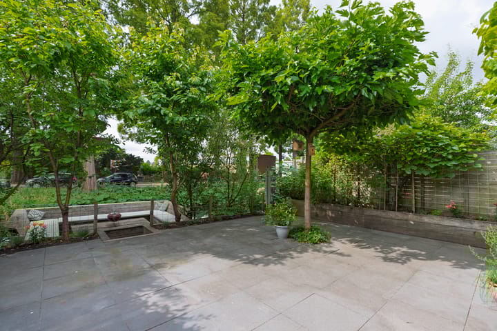 Foto 39 van Anton Geesinkstraat 13