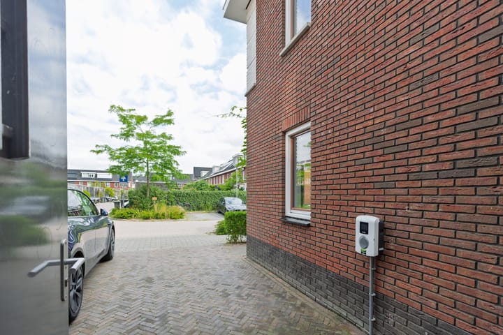 Foto 44 van Anton Geesinkstraat 13