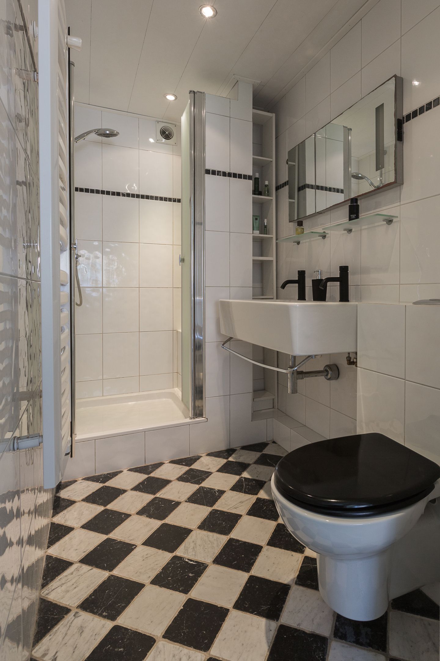 Photo 27 of Kamperfoelielaan 7