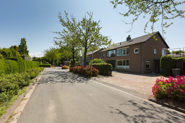 Foto 31 van Kamperfoelielaan 7