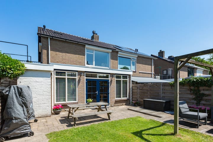 Foto 39 van Kamperfoelielaan 7