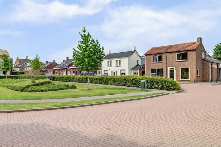 Foto 6 van Julianastraat 17