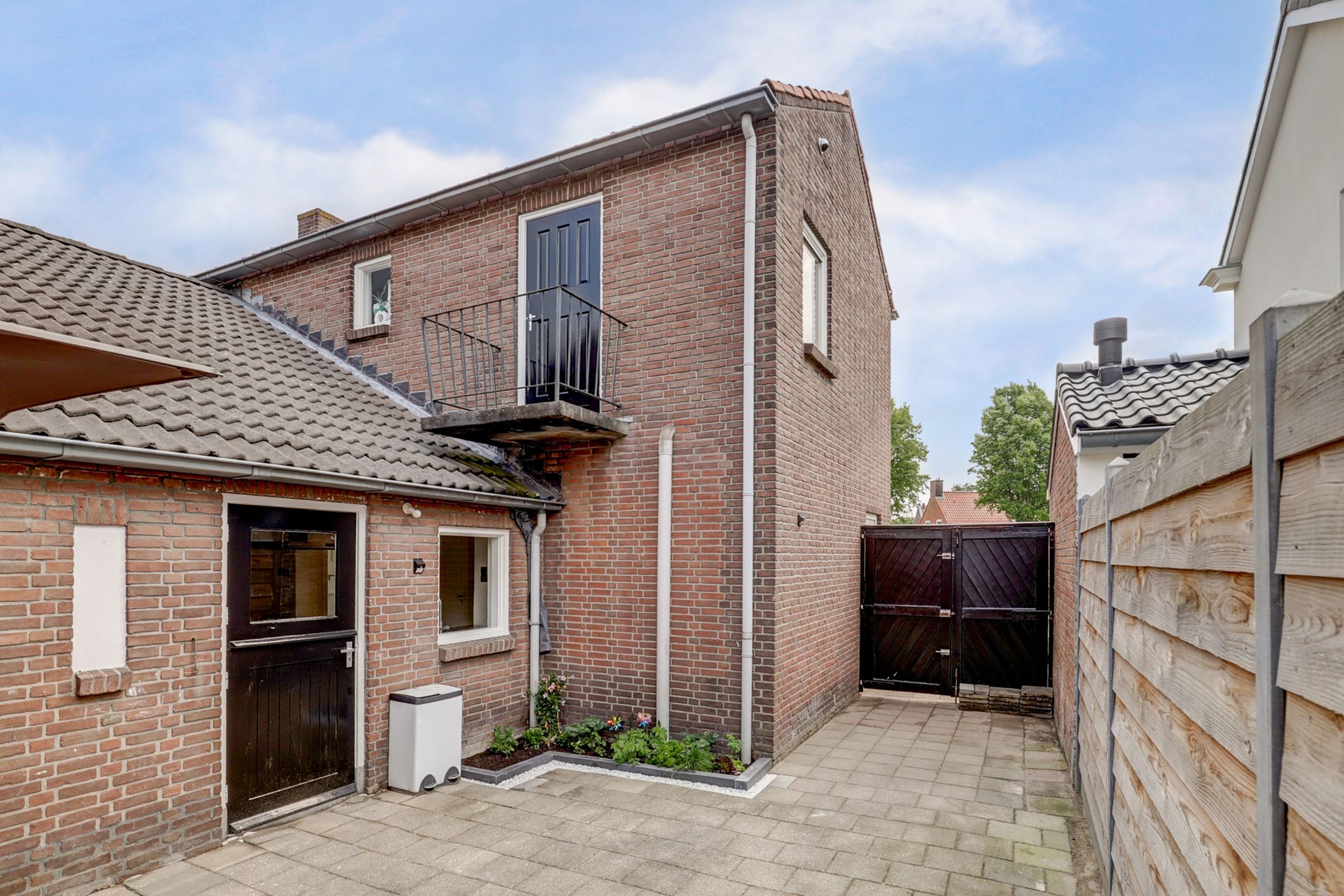 Foto 36 van Julianastraat 17