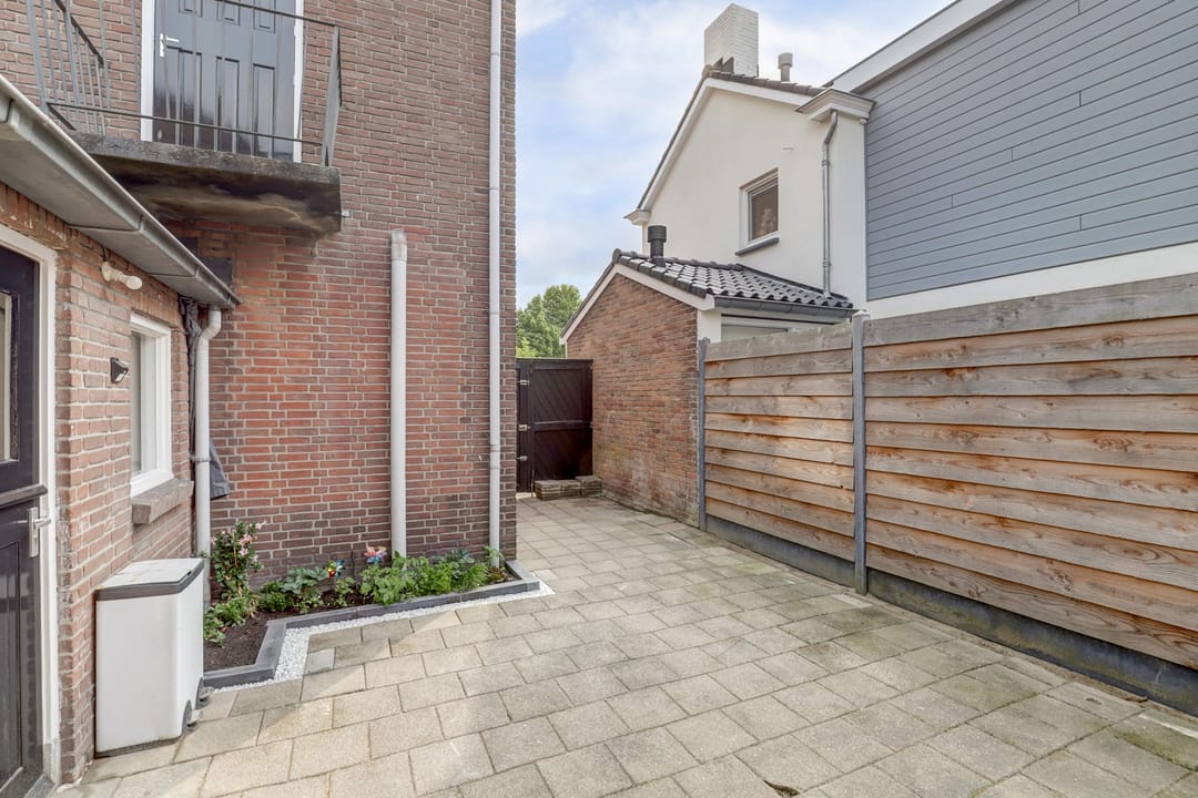 Foto 37 van Julianastraat 17