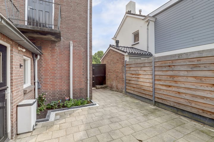 Foto 37 van Julianastraat 17