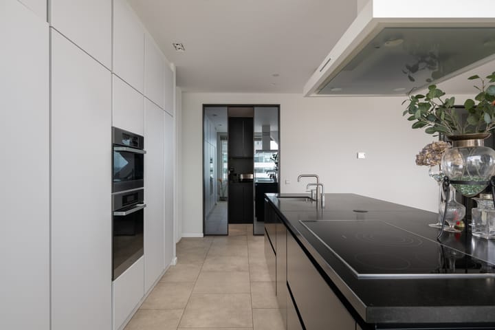 Foto 18 van Landverhuizersplein 129