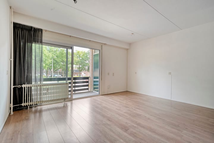 Foto 15 van Hogenkampsweg 2-24