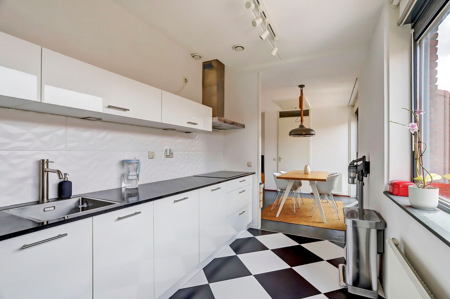 Photo 25 of Esdoornlaan 56