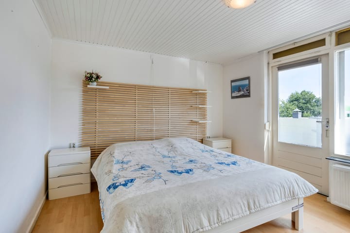 Photo 18 of Kapelaan Sourenstraat 13